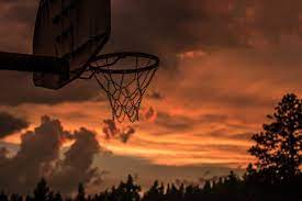 Find images of basketball hoop. 2 000 Best Basketball Hoop Photos 100 Free Download Pexels Stock Photos