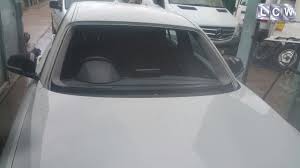 Bmw 1 Series Front Windscreen Before Replacement Bmw Auto Glass Door Glass Replacement