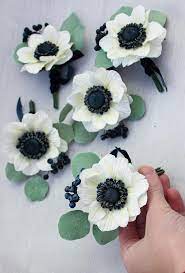 Eucalyptus And Anemone Boutonniere White Flower Boutonniere Etsy White Flower Boutonniere Anemone Boutonniere Anemone Flower