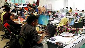Gratis untuk komersial tidak perlu kredit bebas hak cipta. Orang Malaysia Tak Malas Kuala Lumpur Tersenarai Bandar Terlebih Kerja