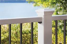 The aluminum component adds strength and ridigity to the top select rail. Trex Select Railing High Quality Deck And Stair Railing Trex