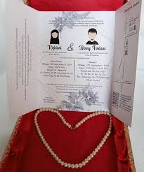 Check spelling or type a new query. 3 Jenis Kertas Undangan Anti Menyesal Yang Harus Kamu Ketahui