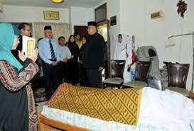 Zuki head of orthopaedic and traumatology department. Dr Zamyn Zuki Wife Sexual Predator In Hospital With My Wife S Marvelous Culinary Skills Not Even The Empress S Royal Chefs Can Match Her Firstime