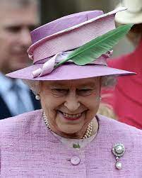 Queen Elizabeth S Easter Hats Queen Elizabeth Queen Hat Current Fashion Trends