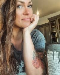 Candice Caudill's Instagram, Twitter & Facebook