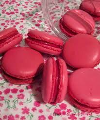 Macaron A La Framboise Macaron Fourrage Macaron Macaron Framboise