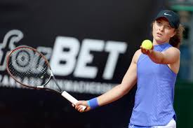 Iga świątek przetrwała bombardowanie i wypunktowała camilę giorgi. Itf Montreux Iga Swiatek Amandine Hesse Online Na Zywo O Ktorej Godzinie Gra Swiatek W I Rundzie Montreux 5 Wrzesnia 5 09 2018 Gdzie Transmisja Online Stream Live W Internecie Super Express