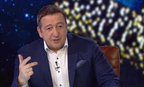 Hát, nincs gyereke, és most így, 59 évesen már nem is szeretne. Nem Vonhato Felelossegre Bayer Zsolt Azert Mert Elhallgatta Hogy Pedofil Egy Regi Harcostarsa Szmo Hu