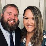 Molly Ellinger's Instagram, Twitter & Facebook