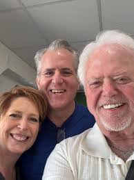 Craig Allender's Instagram, Twitter & Facebook