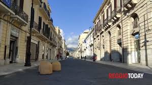 Cronaca e notizie dai principali quartieri della città, e informazioni di cronaca. Coronavirus La Calabria Verso La Zona Gialla Decisivo Sara Il Prossimo Indice Rt