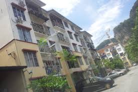 Koq sampai sore ibu, memang tidak dijemput oleh suami atau putra ibu? pemuda tersebut kembali bertanya. Desa Putra For Sale In Batu Caves Propsocial