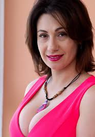 Flexible, yoga, flexible anal, gymnast, splits, flexible solo and much more. Heels Pictures Mature Porn Galleries At Spicy Older Women