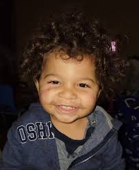 Recommendations for curly hair haircut specialists