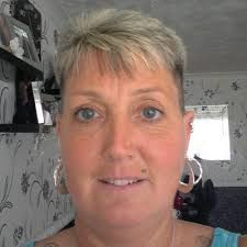 tracy kidwell (@trace27568)