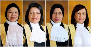 Yaa tun tengku maimun binti tuan mat. Historical Moment As 4 M Sian Female Judges To Be Promoted To Federal Court World Of Buzz