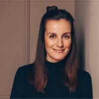 Rebecca Smithwick's Instagram, Twitter & Facebook