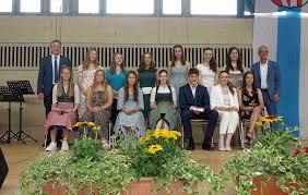 Verleihung der Abschlusszeugnisse