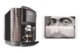 Coffee machine nespresso krups atelier des lumières in paris. Shopping Nespresso Table Basse High Tech Cote Maison