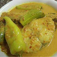 Hidangan untuk pengantin via resipicikgusejarah.blogspot.com. Rosekayz Azhan Gulai Kuning Ikan Tenggiri Ala Kelantan