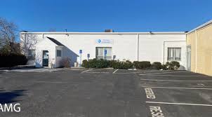 Maybe you would like to learn more about one of these? 141 Falmouth Rd Hyannis Ma 02601 Office For Lease Loopnet Com