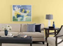 Amarillo Pastel Recomendaciones En Pintura De Paredes Pintomicasa Com En 2021 Sala De Estar Moderna Platos Decorativos Sala De Estar Minimalista