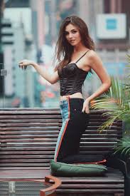 Your celebrity destination for the latest celebrity styles, clothes, outtfits, fashion and more. Victoria Justice Style Clothes Outfits And Fashion Page 34 Of 91 Celebmafia