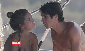 Maybe you would like to learn more about one of these? Maria Pombo Y Pablo Castellano Exclusiva Su Segunda Luna De Miel En Ibiza