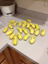 Use Permanent Marker To Draw Faces On Bananas Face Drawing Kids School School Parties