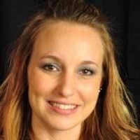 Melanie Whitley's Instagram, Twitter & Facebook