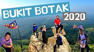 Trail terlalu mudah, tidak memenatkan bagi yang sudah biasa mendaki, tetapi untuk mereka yang baru pertama kali mencuba mungkin akan berhadapan dengan sedikit cabaran. Bukit Botak Leap Year Hiking Trip 2020 Youtube