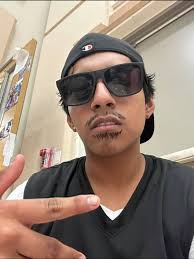 Hey! My name is Lucas Lauer, I will be attending SCAD in Savannah in the  upcoming fall! I was born and raised in Highland Park , a town outside of  Chicago, IL.