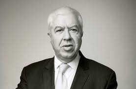 Teixeira dos Santos apresenta novo livro na Faculdade de Economia da U.Porto