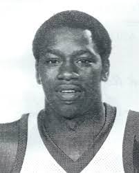 Robyn Cheney's Instagram, Twitter & Facebook