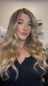 Loretta Moonstruck Hair Tutorial