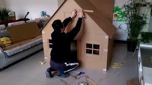 كيف تصنع بيت من الكرتون كبير جدا للأطفال Youtube