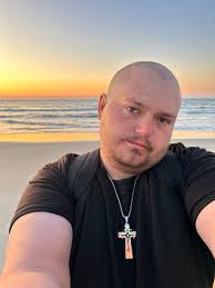 Christian author shares testimony with sober bikers