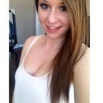 Janelle Tracy's Instagram, Twitter & Facebook