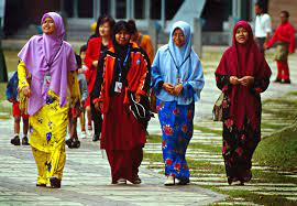 In recent times, there has been a number of contentious issues and incidents which has tested the relationship between the different religious groups in malaysia. Malaysia S Sisters In Islam Sis Religion And Public Life At Harvard Divinity School