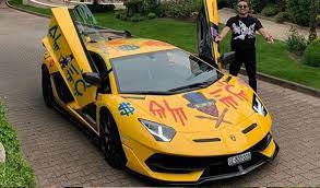 He eventually abandoned traditional academically driven art classes to pursue an individual methodology. Vandalized Lamborghini Aventador Svj Is Alec Monopoly S Work Costs Big Money Autoevolution