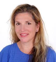 Sharon Nicklin's Instagram, Twitter & Facebook