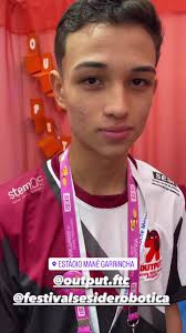 Um #tbt de um dia que deixou nuita saudade. O programador Daniel arras...