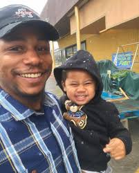 This is Keenan Anderson of Los Angeles. Our city. LAPD killed this man!  Keenan Anderson was a father, beloved friend, son, and high school english  teacher. LAPD TASED HIM TO DEATH! shaunking