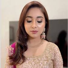 The perfect natural makeup look 😍 Engagement bride❤️ Booking call us at  9658424617 ☎️