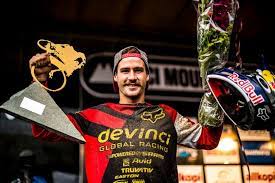 World cup sensation steve smith passed away this afternoon after suffering a massive brain injury i've never met steve (or even seen him in person) yet i feel like i knew him. Canadian Downhill Legend Steve Smith Dies At 26 Enduro Mountainbike Magazine