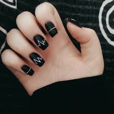 Nail art facile arabesques spirales dessin sur les ongles youtube from i.ytimg.com. Manucure Facile En 5 Minutes 70 Idees Pour Chaque Jour