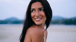 6 Pro-Approved Ways to Keep Hair Healthy and Hydrated All Summer