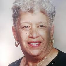 Gail Gandy's Instagram, Twitter & Facebook