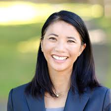 Welcome Vicki Ho, Associate Marriage and Family Therapist! 🎉 In her  practice of therapy, Vicki is present with her clients and engages with  them in a warm, nonjudgmental, and collaborative way. Vicki