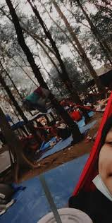 Puncak gunung ungaran cukup luas dan datar biasanya ada yang mendirikan tenda di puncak. Pap Cewe